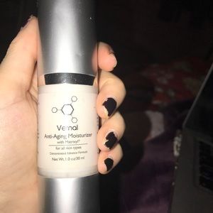 Vernal anti aging moisturizer